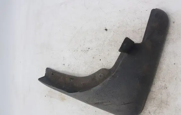 Toyota Previa (XR30, XR40) II Front mudguard 638558H300