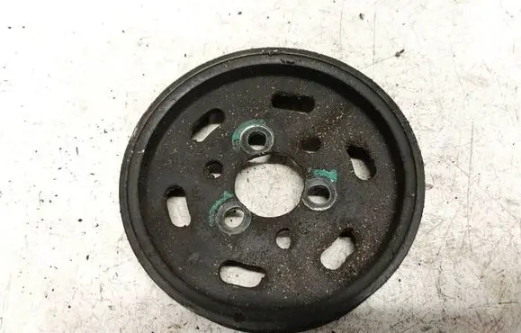 Volkswagen Golf IV Power steering pump pulley 038145255B