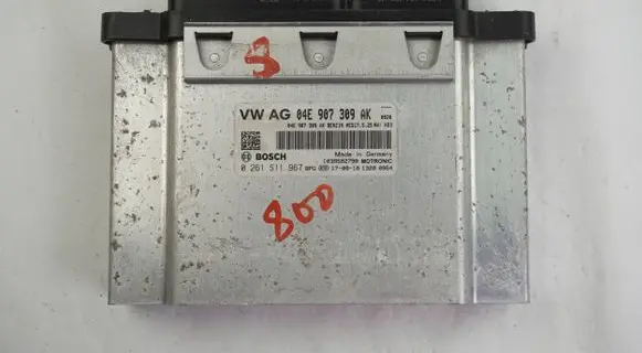Volkswagen Caddy Engine control unit/module 04E907309AK 0261S11967