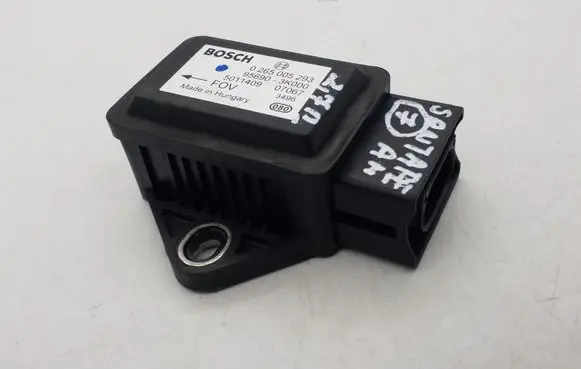 Hyundai Santa Fe ESP acceleration yaw rate sensor 956903K000 0265005293