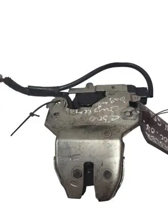 Chrysler 300 - 300C Tailgate/trunk/boot lock/catch/latch 58AA16607C