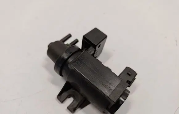 Valve vacuum