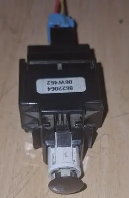 Volvo V70 Brake pedal sensor switch 8622064