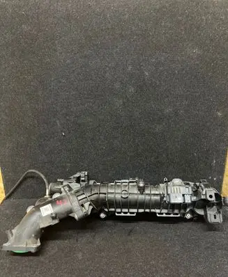 BMW 3 F30 F35 F31 Intake manifold 7807991 1A080753214
