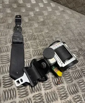 Volvo XC90 Rear seatbelt 601239400 018L000 51459