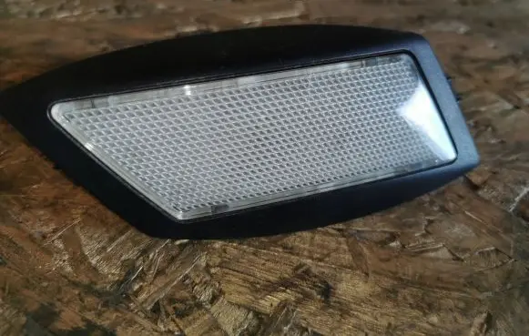 Mercedes-Benz C W204 Other interior light A2048205601 2JA00969702