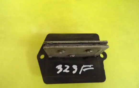 Mazda 323 F Heater blower motor/fan resistor HB151RC1M