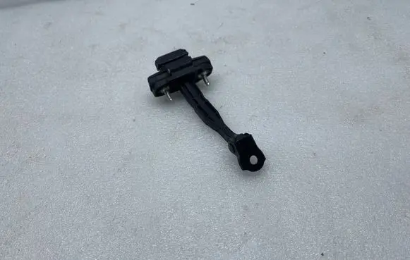 Tesla Model Y Rear door check strap stopper 150068400B