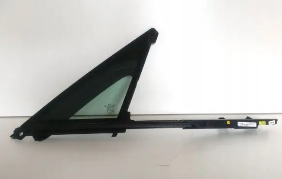 Porsche Panamera (971) Rear side window 971845114