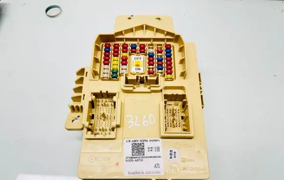 KIA Optima Fuse module 91950A8710