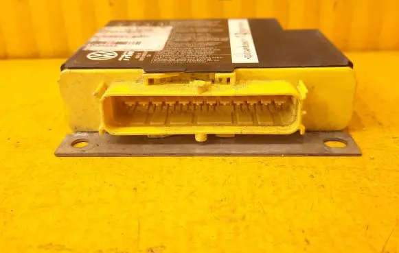 Volkswagen PASSAT B6 Airbag control unit/module 3C0909605P