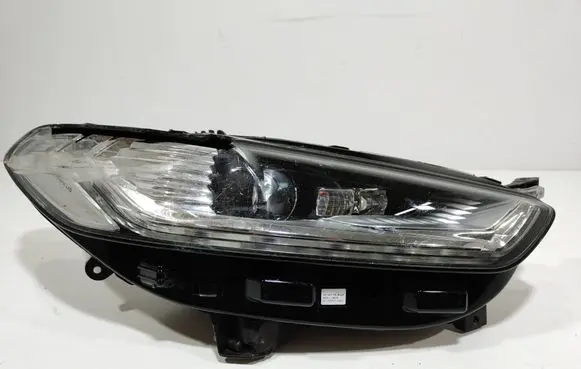 Ford Mondeo MK V Headlight/headlamp ES73-13D154-CD