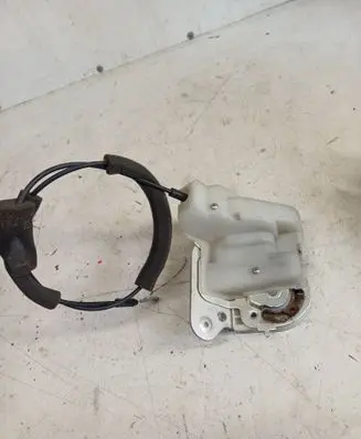 Mazda 5 Sliding door lock 