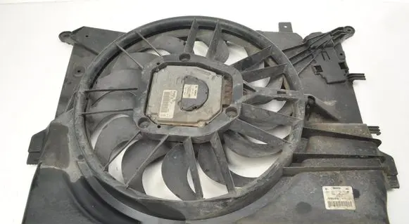 Volvo XC70 Electric radiator cooling fan 30741144