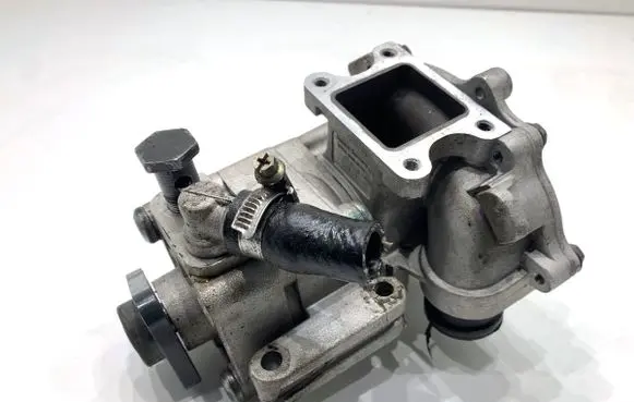 BMW 3 E90 E91 Power steering pump 