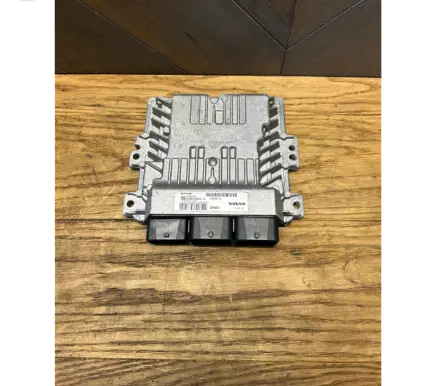 Volvo S60 Engine control unit/module 31336712 S180134102A