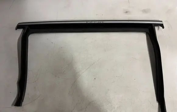Volkswagen Sharan Rear door glass trim molding 7N0843343M