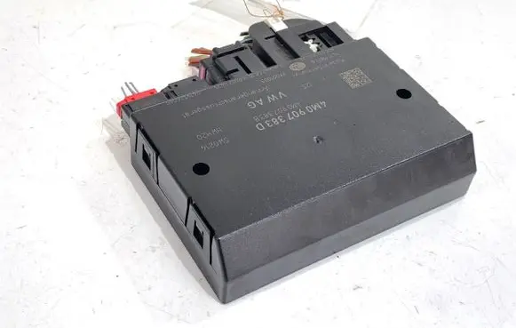 Audi A5 Tow bar trailer control unit/module 4M0907383D