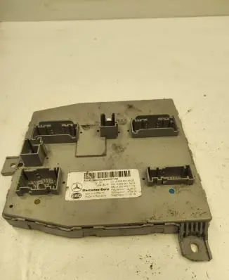 Mercedes-Benz C W205 Other control units/modules A2059006822 5DK01077277 A2059013904
