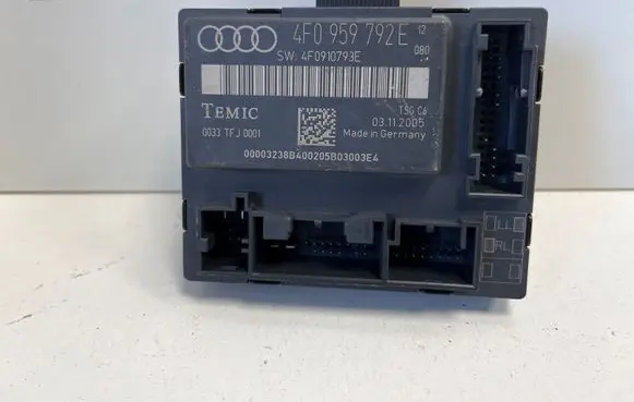 Audi A6 S6 C6 4F Door control unit/module 4F0959792E 4F0910793E 0033TFJ0001