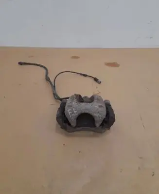 BMW i3 Front brake caliper