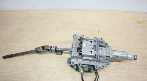 Steering wheel axle set