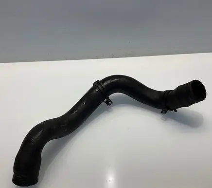 Mercedes-Benz B W246 W242 Engine coolant pipe/hose 