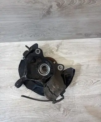 Skoda Superb B8 (3V) Front wheel hub spindle knuckle 5Q0407258A