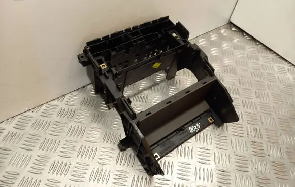 Audi A4 S4 B6 8E 8H Center console 8E0858005E