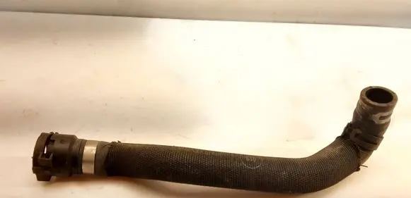 Audi A8 S8 D3 4E Engine coolant pipe/hose