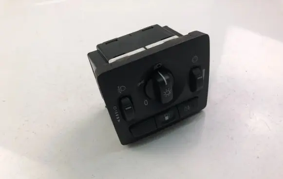 Volvo S40 Light switch 30739298