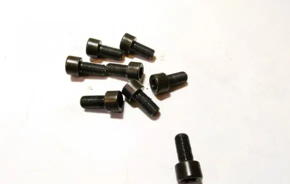 Mercedes-Benz R W251 Nuts/bolts 