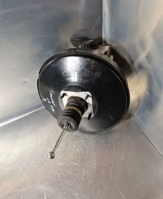 Volkswagen Touran I Brake booster 1T1614105S 03787436014