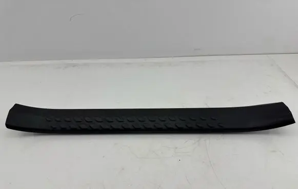 Toyota C-HR I Front sill trim cover 67914F4010