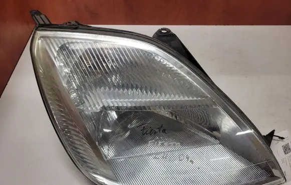 Ford Fiesta Headlight/headlamp 2S6X13W029CE