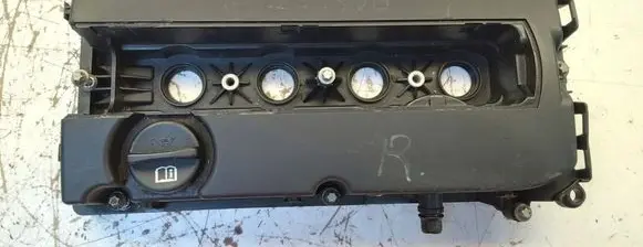 Opel Astra J Rocker cam cover 55564395