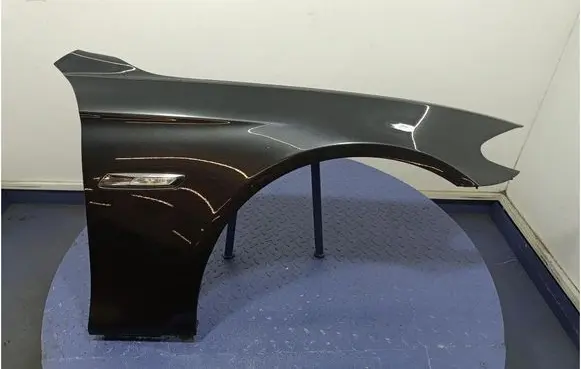 BMW 5 F10 F11 Fender
