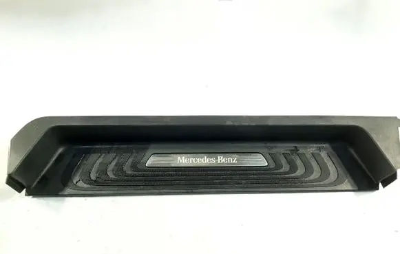 Mercedes-Benz EQV 447 Rear sill (body part) A4476802606