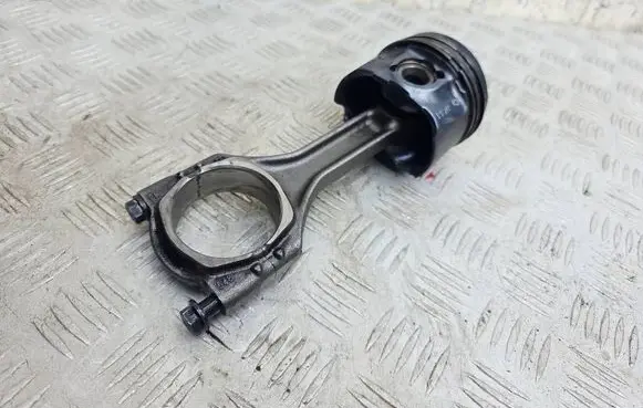 Opel Astra K Piston with connecting rod 0687776302 PK70