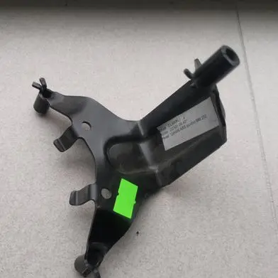 Mercedes-Benz C W202 ABS pump bracket A2024310440 2024310440