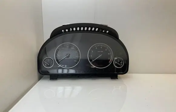 BMW X3 F25 Speedometer (instrument cluster) 9383487 19153310 39266329