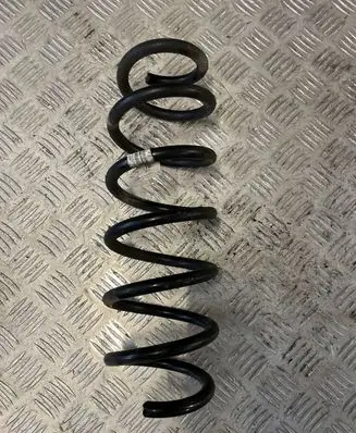 BMW 5 G30 G31 Front coil spring