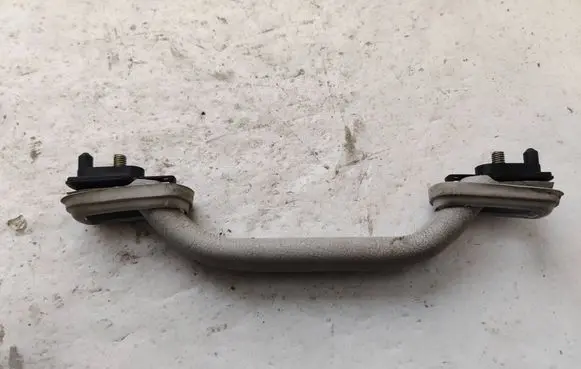 Volkswagen Transporter - Caravelle T4 Front interior roof grab handle 705857607A