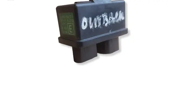 Subaru Outback Window wiper relay 86121AJ000 481657