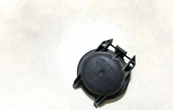Headlight/headlamp dust cover