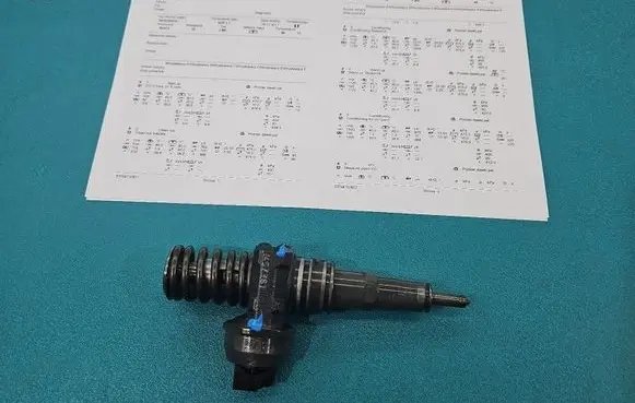 Audi A4 S4 B6 8E 8H Fuel injector 0414720214 IMPRK1457381
