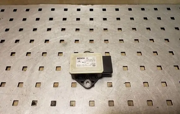 Mercedes-Benz E W211 ESP acceleration yaw rate sensor 0265005623 A2165420018