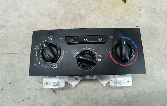 Fiat Scudo Climate control/heater control trim 170740100DENSO