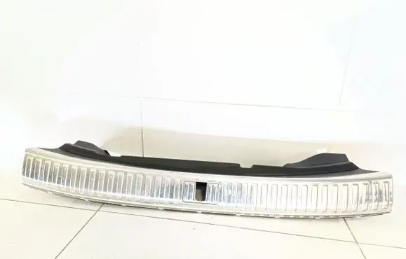 Audi e-tron Trunk/boot sill cover protection 4KE863471