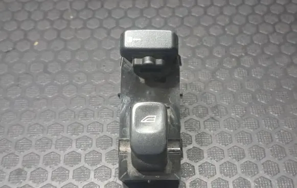 Volvo S40, V40 Electric window control switch 30638702